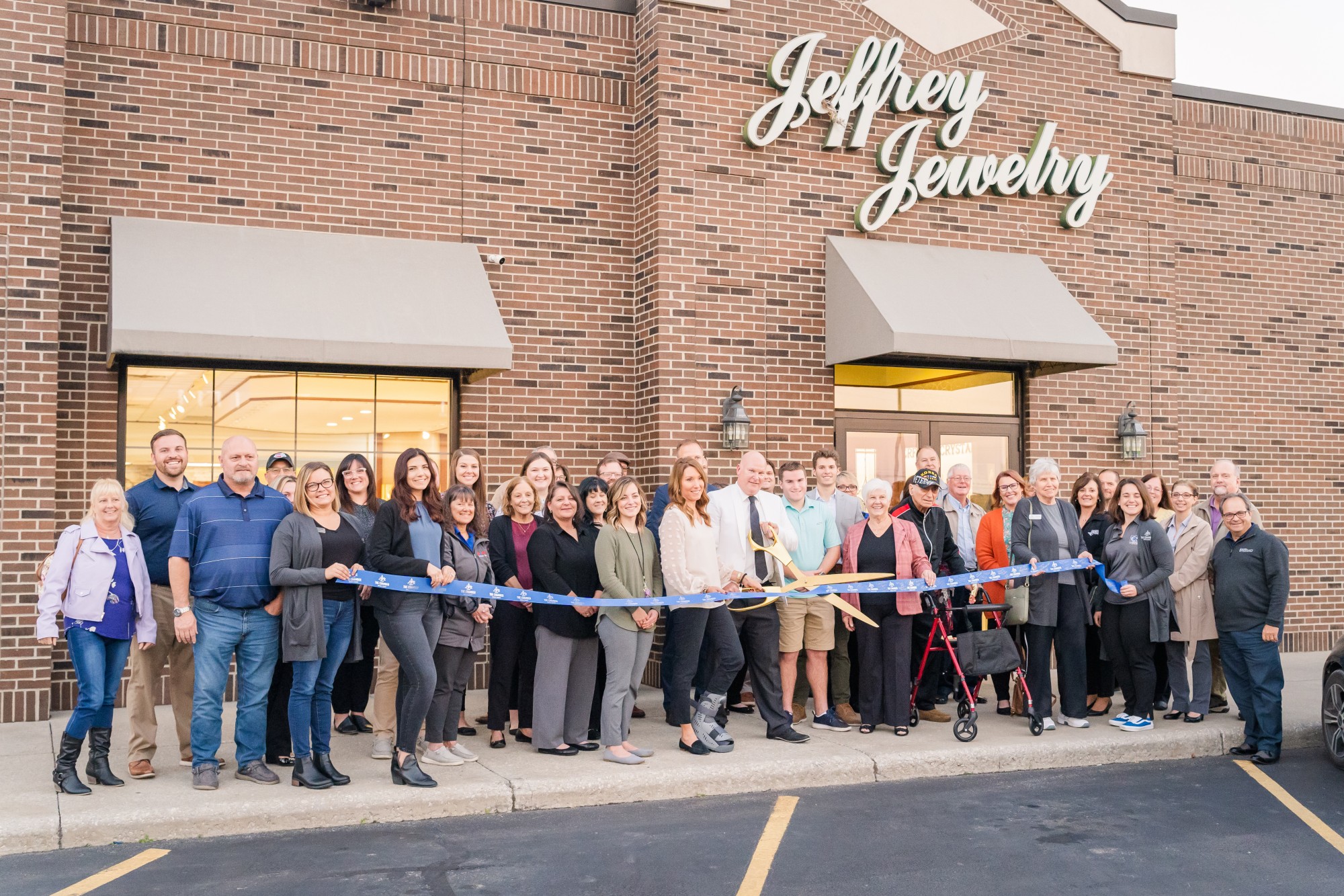 Jeffrey Jewelry Celebrates Silver Anniversary at Wolfe Creek Plaza 