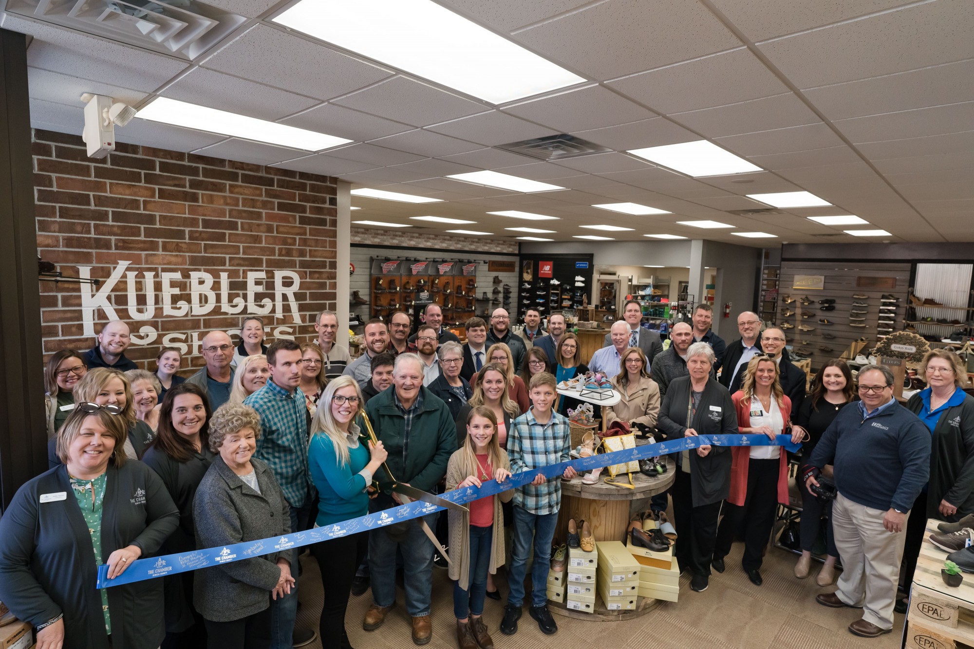 Kuebler Shoes Cuts Ribbon on New Location